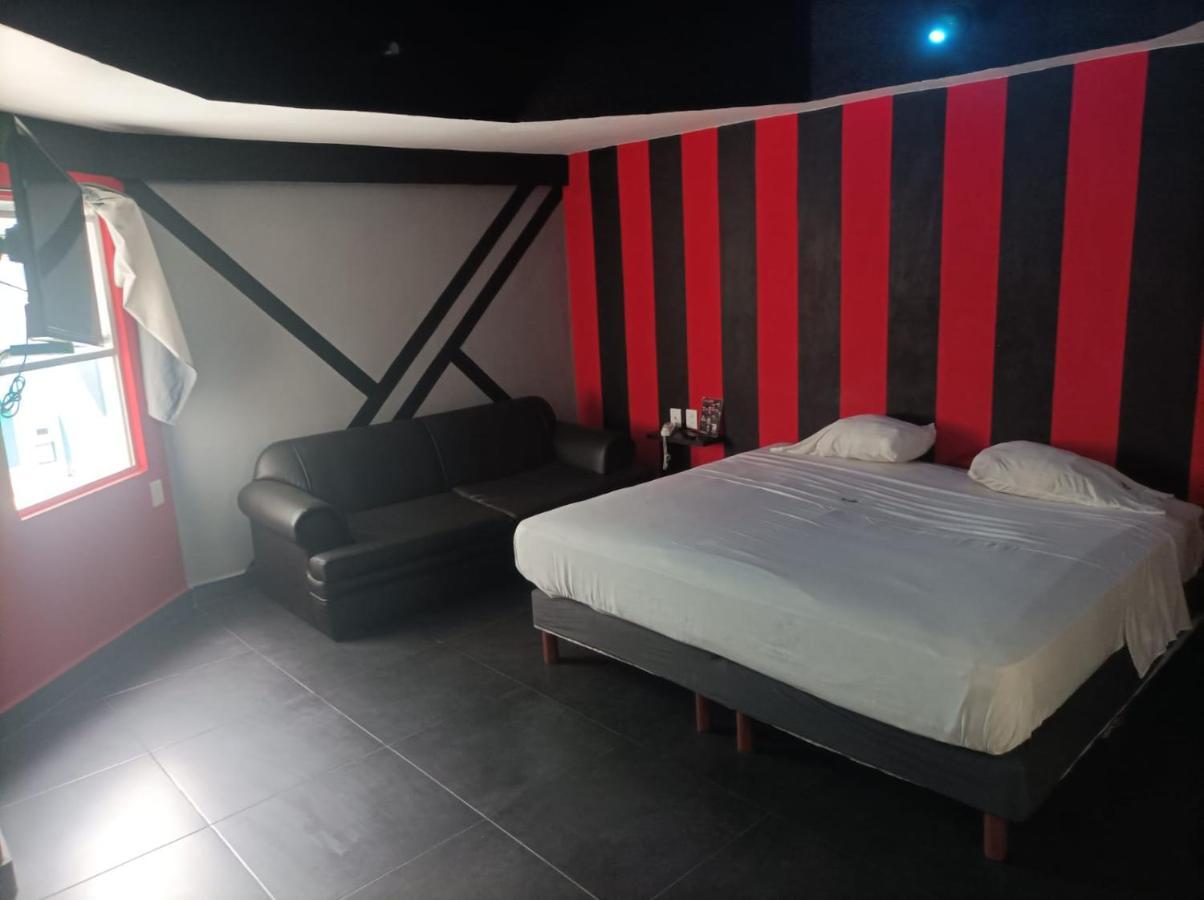 La Selva Auto Hotel Adults Only Τζαλάπα Εξωτερικό φωτογραφία