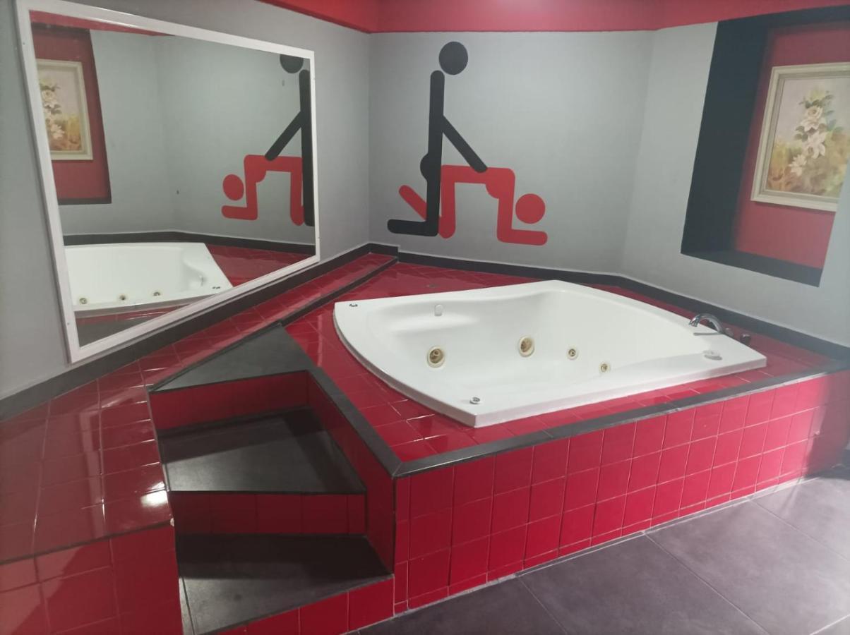 La Selva Auto Hotel Adults Only Τζαλάπα Εξωτερικό φωτογραφία