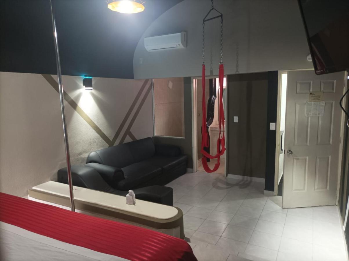 La Selva Auto Hotel Adults Only Τζαλάπα Εξωτερικό φωτογραφία